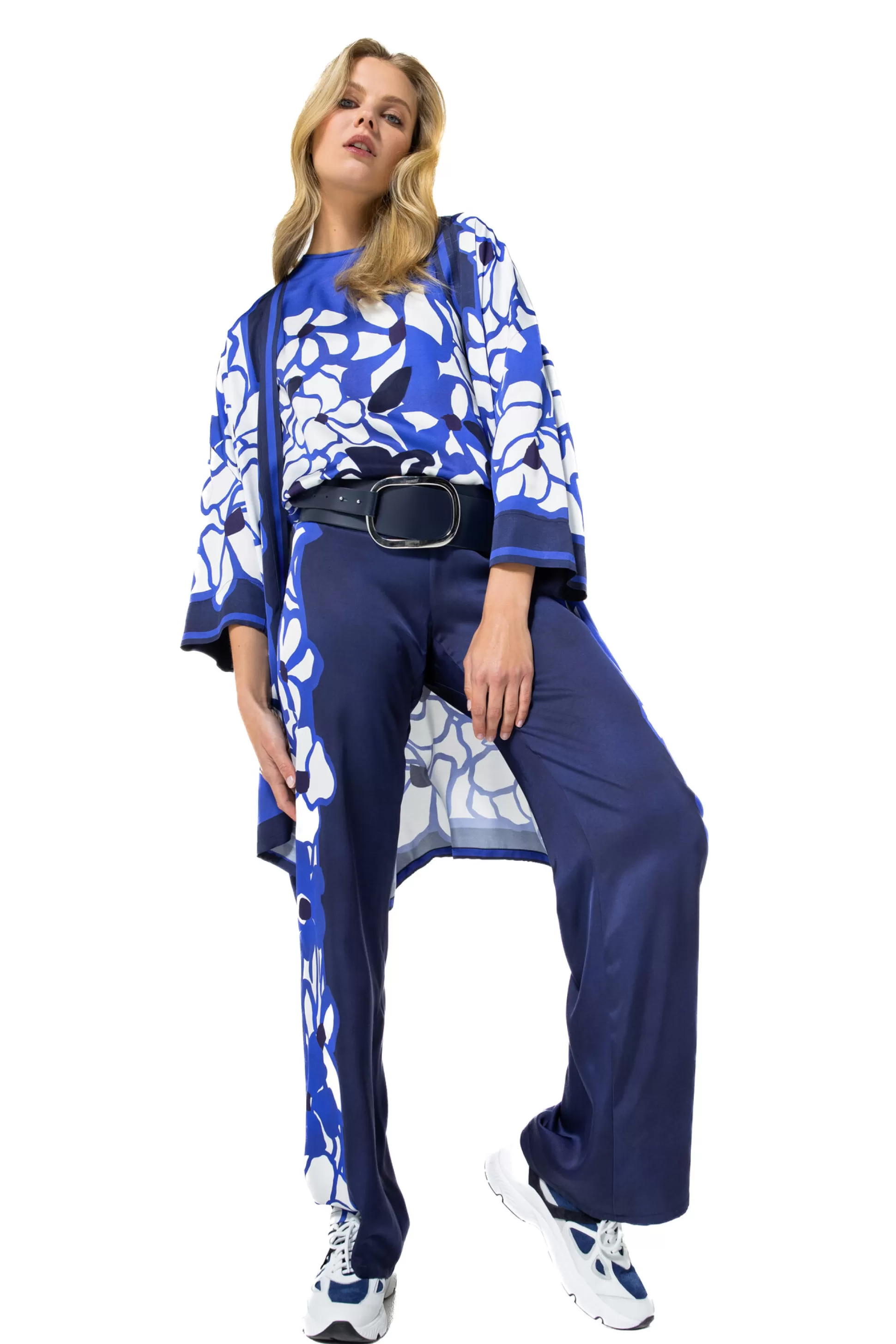 Caroline Biss 1552-29 / Pantalon Fluide Brillant, Jambe Droite, Taille Normale*Femmes Pantalon